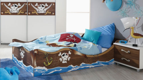 Kinderbett Piratenschiff
